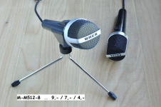 Typische Reporterrmikrofone. Typische Reporterrmikrofone.