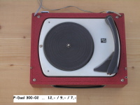 Solides Gerät für die alten Platten. Braucht Radiogerät oder Verstärker Solides Gerät für die alten Platten. Braucht Radiogerät oder Verstärker