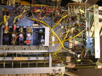 Radiogerät Elektra - Chassis von unten gesehen. Radiogerät Elektra - Chassis von unten gesehen.